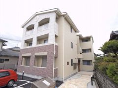 レオパレス別所新町LA1の外観画像