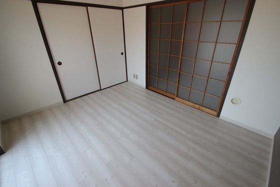 ベッドルーム