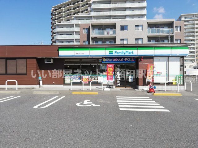 近くに施設あり