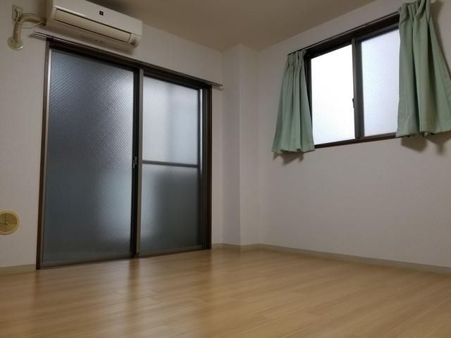 洋室