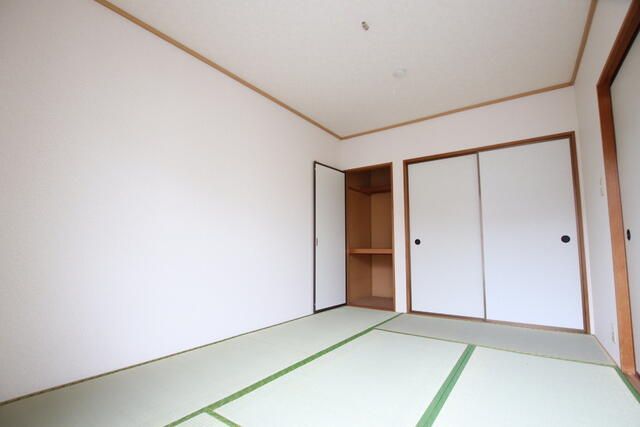 ベッドルーム