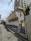 下山手コートの外観
