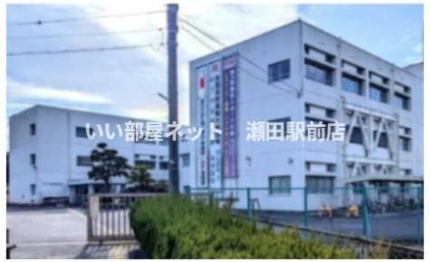 滋賀県立栗東高等学校まで2004m
