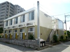 レオパレスプルミエール新屋敷の外観画像