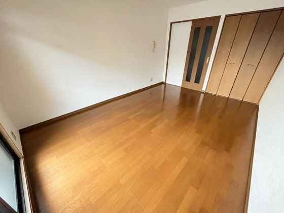 ベッドルーム