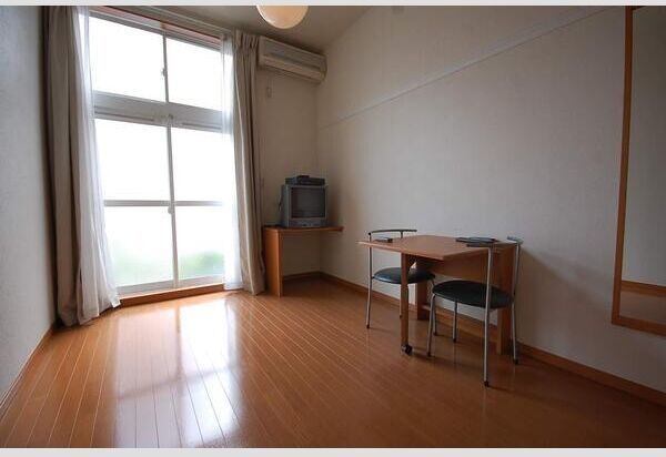 ベッドルーム