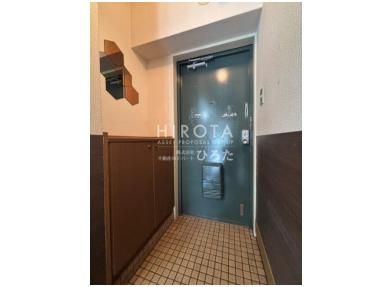 企救丘小学校(500m)