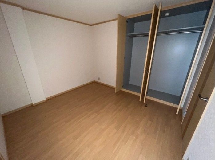 ベッドルーム