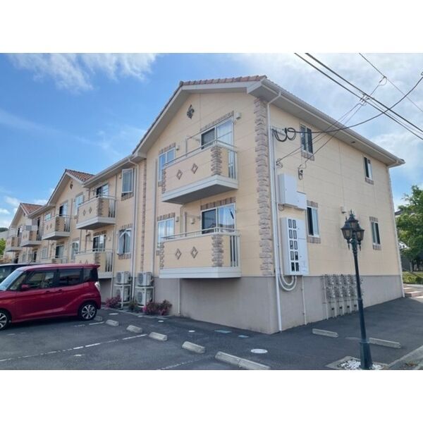パセオプラシード成田 Bの外観画像