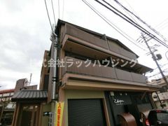 キャルムコート忍ケ丘の外観画像
