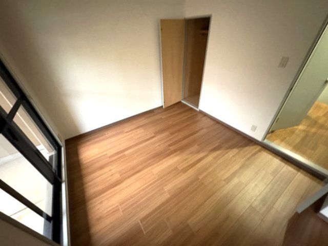 ベッドルーム