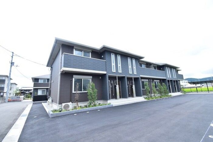 シャンス・ヴィラージュⅡの外観画像