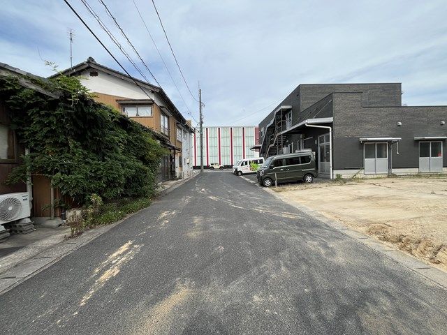 近くに施設あり
