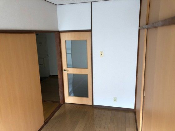 ベッドルーム