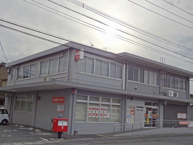 香月郵便局(620m)
