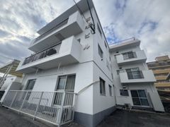 吉本ビルの外観画像
