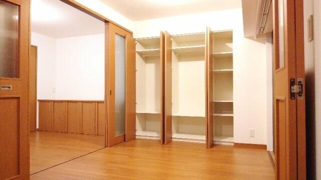ベッドルーム