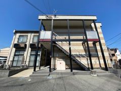 レオパレスツーリーフの外観画像