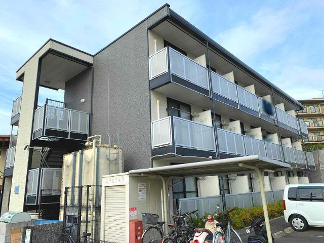 レオパレスハウス香里ヶ丘の外観画像