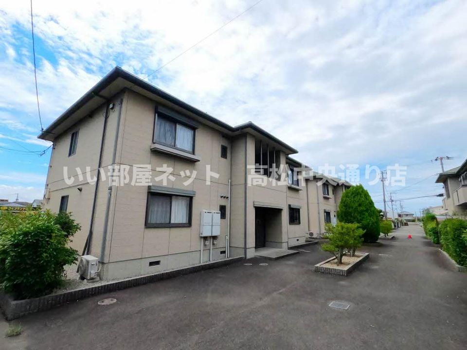 バリュージュヤシマ B棟の外観画像