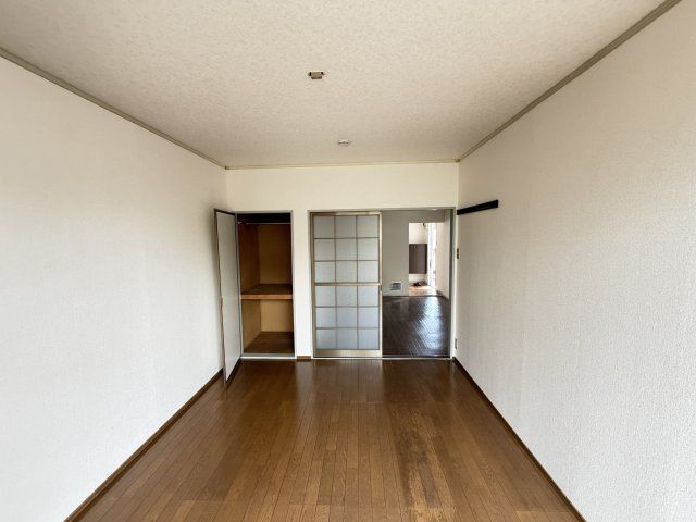 洋室