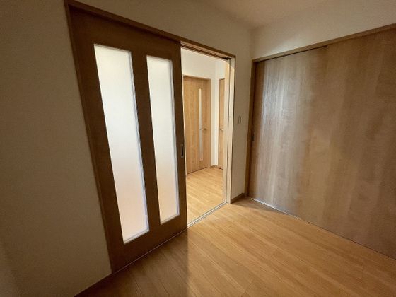 ベッドルーム