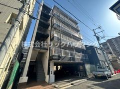 富士栄町マンションの外観画像
