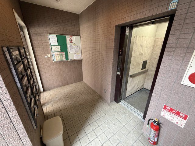 ロビー