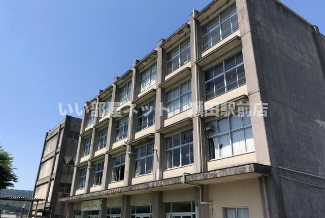 大津市立石山中学校(中学校)まで1030m