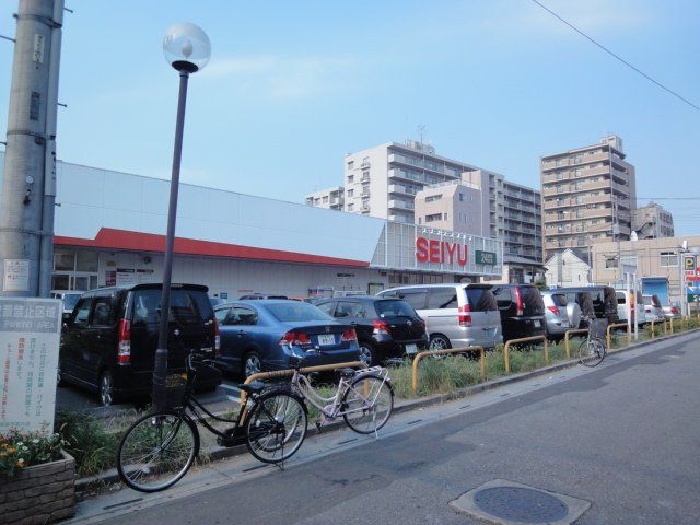 近くに施設あり