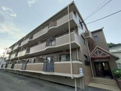 吉岡マンションの外観画像