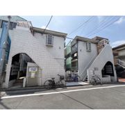 メゾンクレセールの外観画像