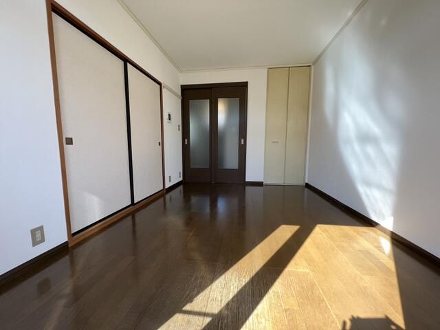 ベッドルーム