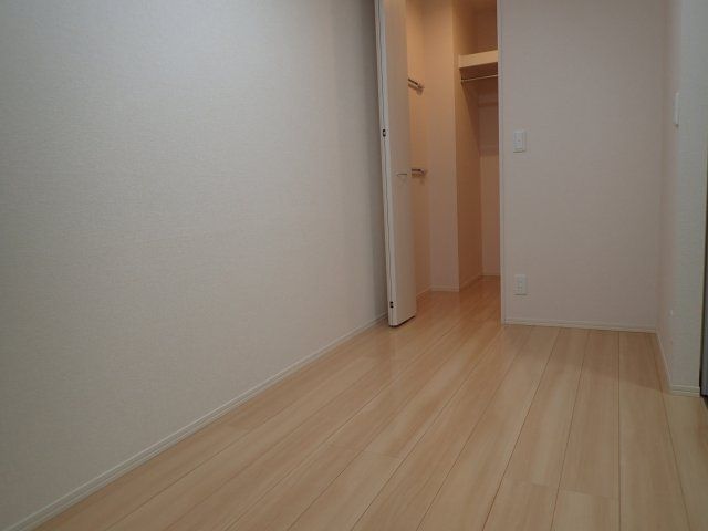 ベッドルーム