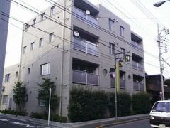 ラヴェール・2000の外観画像