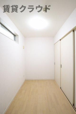 ベッドルーム