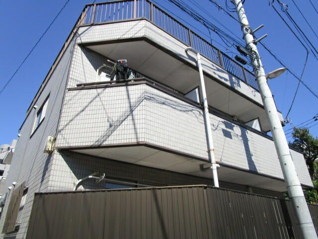 ラルーベンスの外観画像