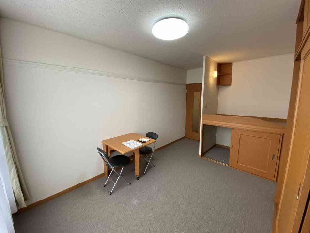 ベッドルーム