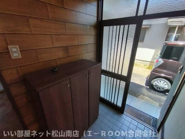 玄関