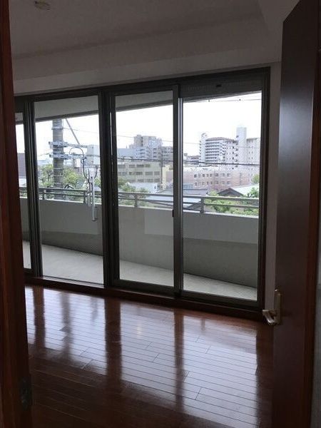 ベッドルーム