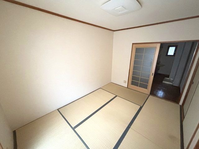 ベッドルーム