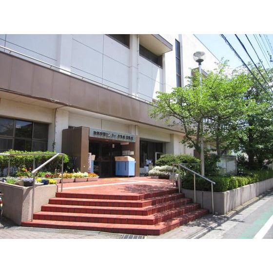 近くに施設あり