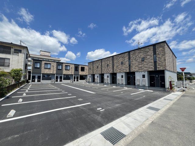 マジェステ A棟の外観画像