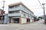 パームトップ本町の外観