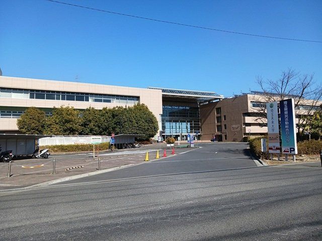 埼玉県県民活動総合センターまで710m