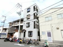 ツインイーストの外観画像