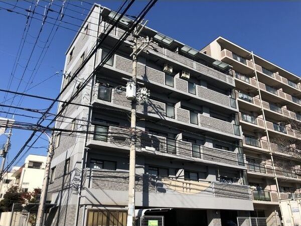 ビバリー江坂の外観画像