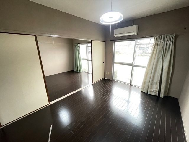ベッドルーム