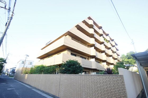 ライオンズマンション西霞町の外観画像