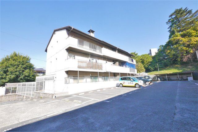 ラフレシール赤坂 B棟の外観画像